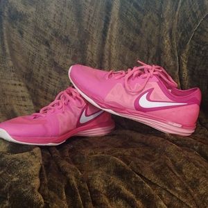 Hot pink Nike Dual Fusion Sneakers